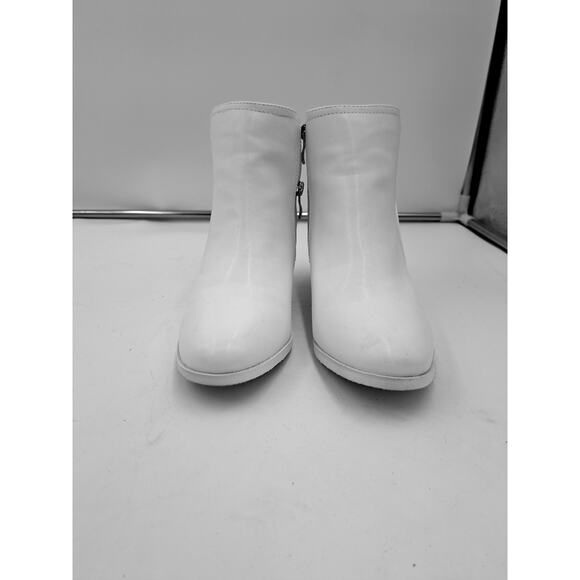 Sekayisore White Round Toe Short Gogo Ankle Boots Low Block Heel Booties - Picture 3 of 11